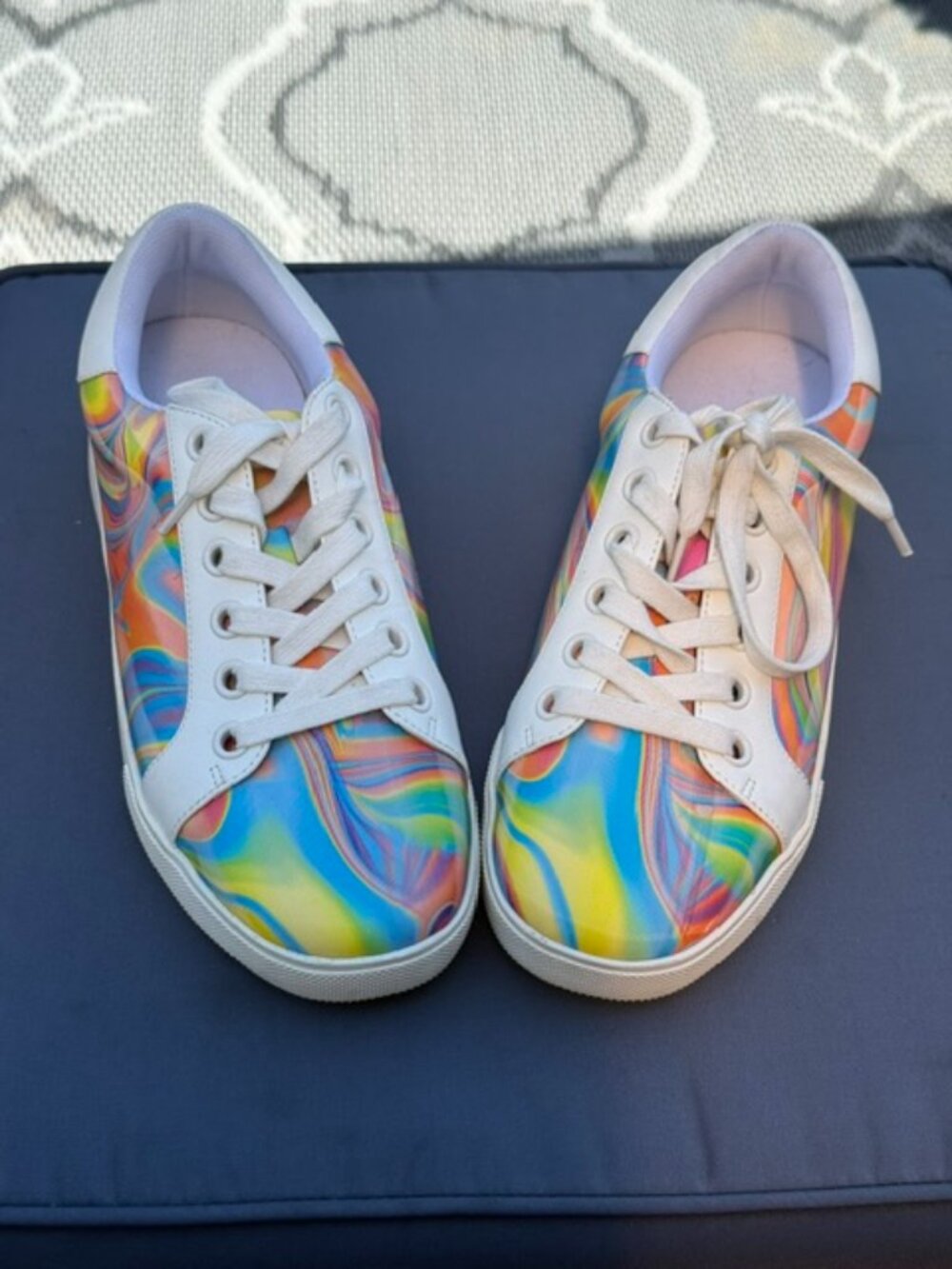 Katy Perry The Rizzo Sneakers Sz 8.5M/38.5 Holigraphic Lace Up